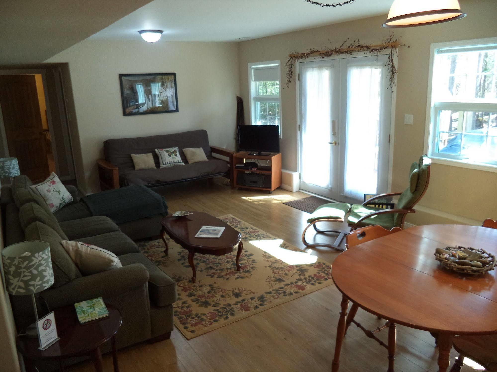The Treehouse Bed And Breakfast Flesherton Extérieur photo